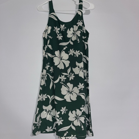 Women's Hawaiian Bishop St. apparel dress green and white size small - Picture 2 of 6